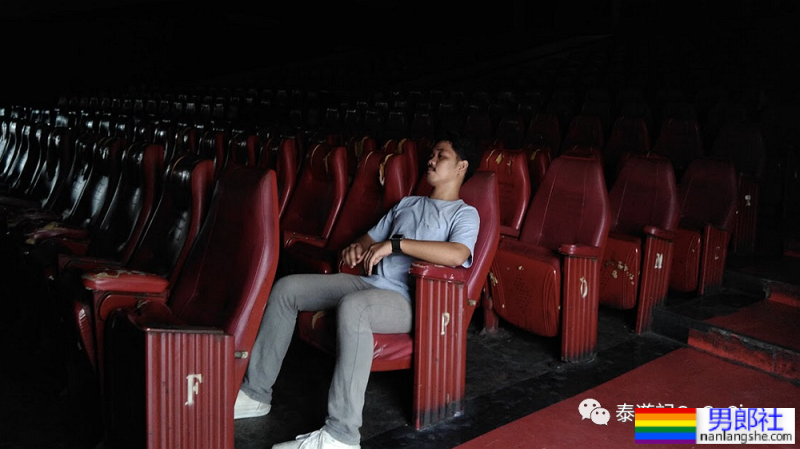 Phahon Theater：古老的同志社交，大曼谷隐秘角落的同志电影院 - 51虹马
