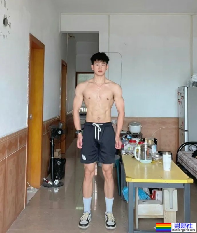 广东体院男大 - 51虹马