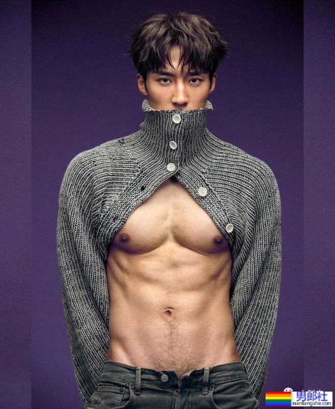 被女记者采访后他终于回归了！最新写真大片一览！ - 51虹马