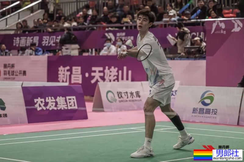 和林丹拍过照的羽毛球少年，18岁变这么帅 - 51虹马