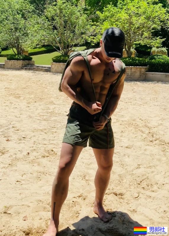 网红帅哥小布被指得HIV，晒试纸想自证清白？做梦！ - 51虹马