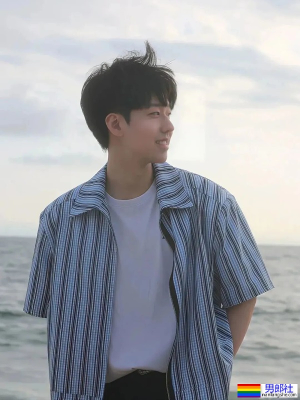 好帅好纯，翩翩少年郎，快围观-51虹马