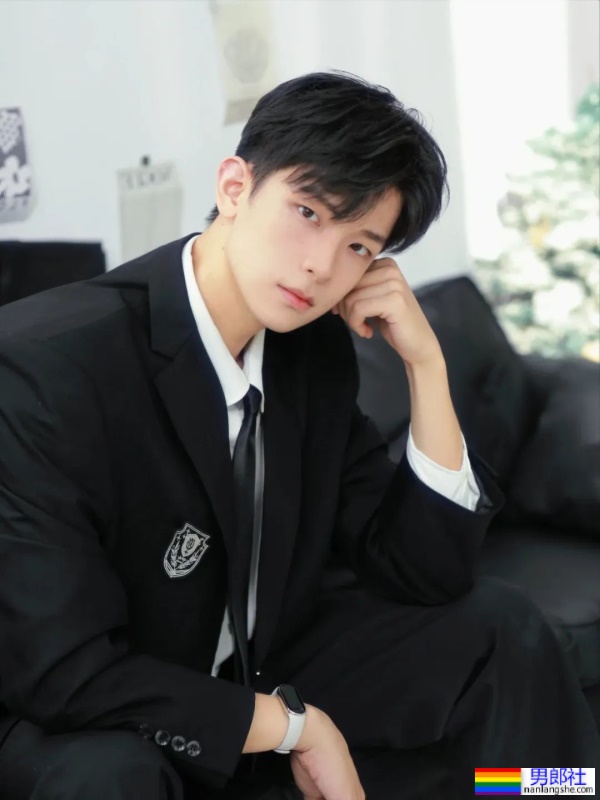 正装哥哥，迷s人-51虹马