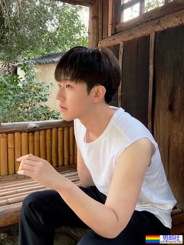 好帅好纯，翩翩少年郎，快围观 - 51虹马