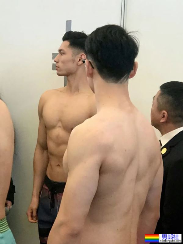 185CM神仙颜值的正装帅哥 - 51虹马