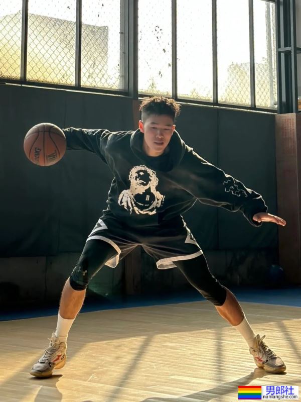 爱运动的大男孩 - 51虹马