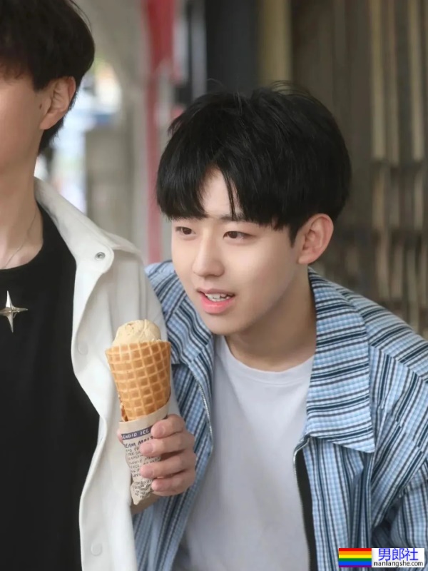 好帅好纯，翩翩少年郎，快围观 - 51虹马