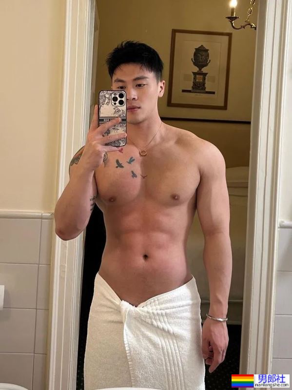 网红帅哥小布被指得HIV，晒试纸想自证清白？做梦！ - 51虹马