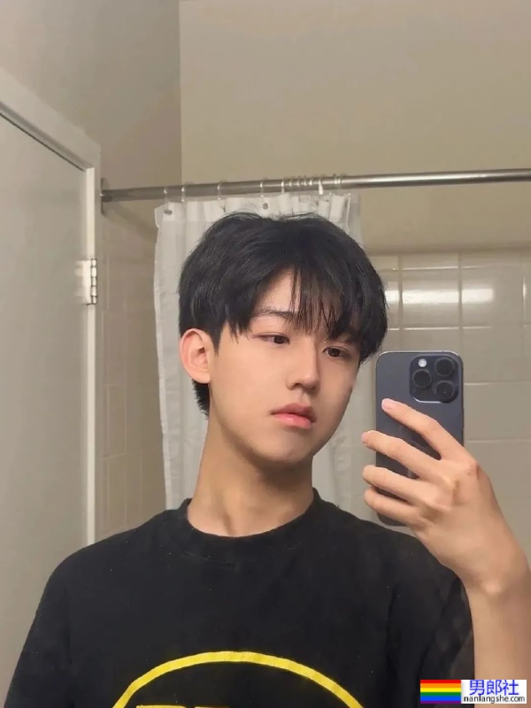 好帅好纯，翩翩少年郎，快围观 - 51虹马