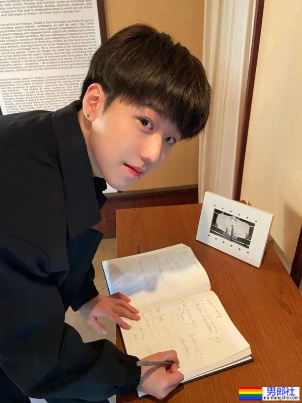 好帅好纯，翩翩少年郎，快围观 - 51虹马