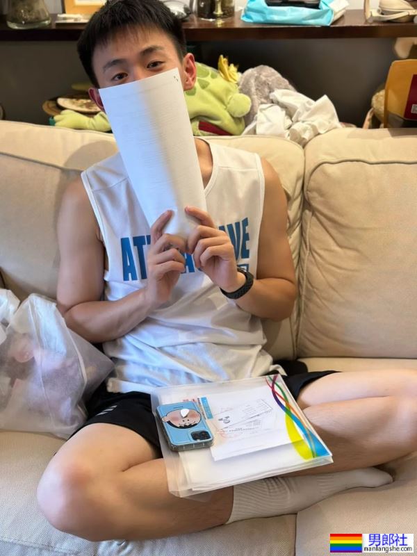 可爱奶狼 私下玩很大 - 51虹马