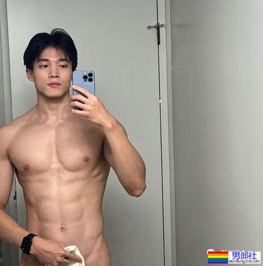 美少年的身材太香了！@Yu Duanqian - 51虹马