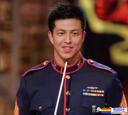 香港先生因《新闻女王》翻红，早期泳装照立马就被扒了出来！ - 51虹马