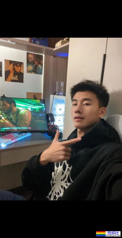 山东的“男高”长这样？薄肌体育生谁抵得住？-51虹马