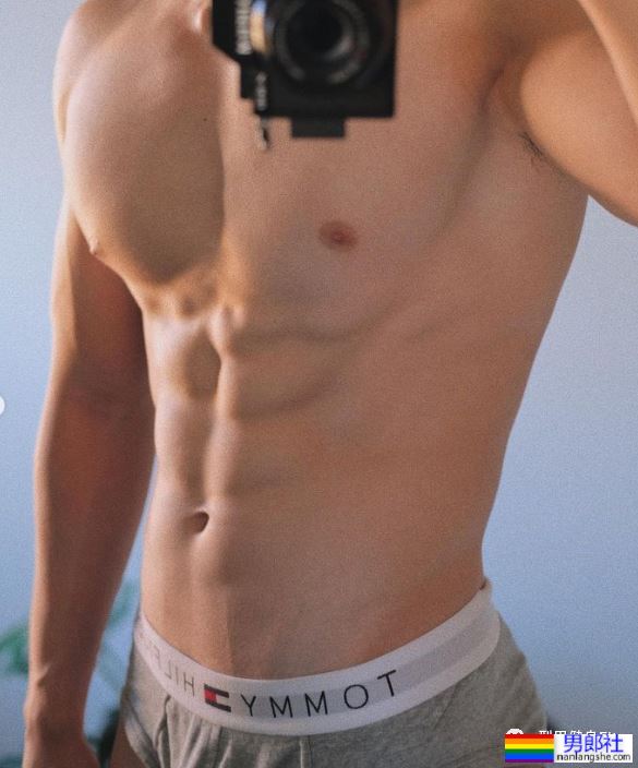 美少年的身材太香了！@Yu Duanqian - 51虹马