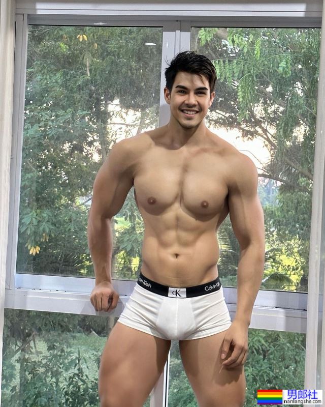 日式澡堂大方露！ 筋肉理工男：Nawin Wannvong - 51虹马