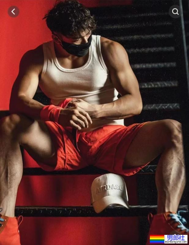 健身网红“大师兄mb”身材是天花板级别？讲真！这身材有手就行-51虹马