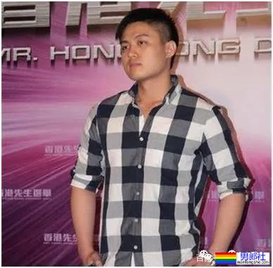 香港先生因《新闻女王》翻红，早期泳装照立马就被扒了出来！ - 51虹马