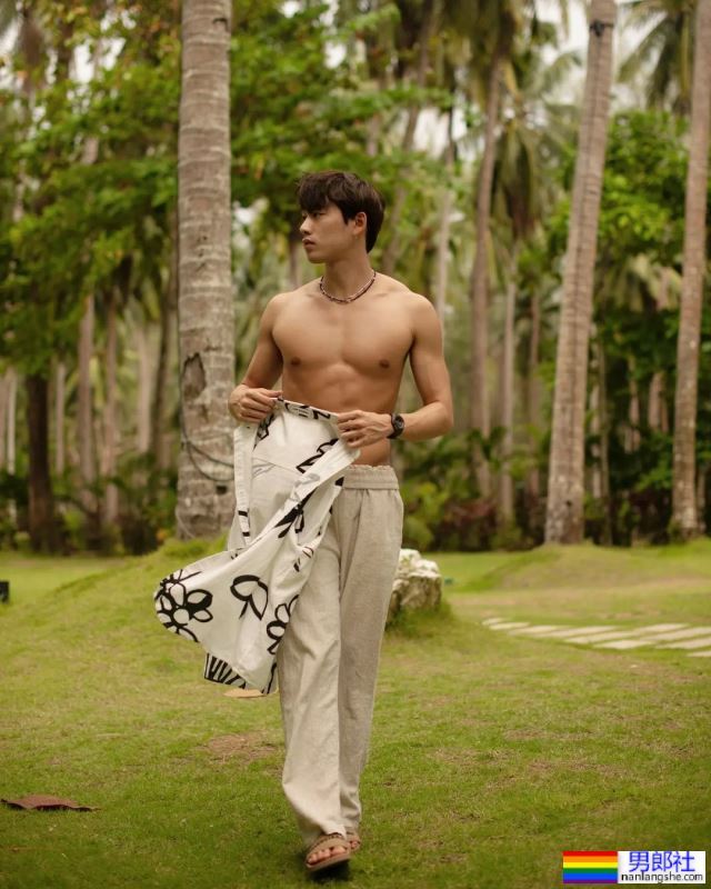 运动系鲜肉前进亚运! 泰国游泳国手超电单眼皮迷倒观赛粉丝 - 51虹马 运动系鲜肉前进亚运! 泰国游泳国手超电单眼皮迷倒观赛粉丝 - 51虹马