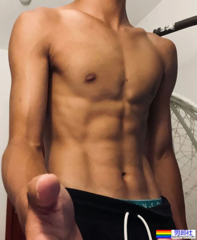 山东的“男高”长这样？薄肌体育生谁抵得住？ - 51虹马