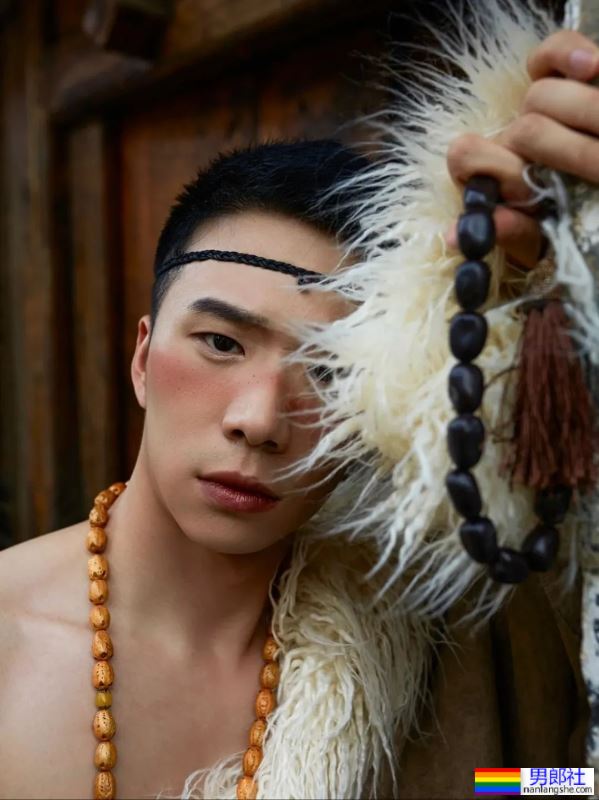 一个藏族男孩 - 51虹马