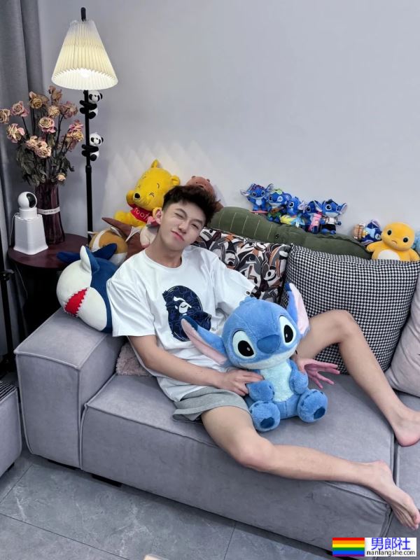 长腿小哥哥 - 51虹马