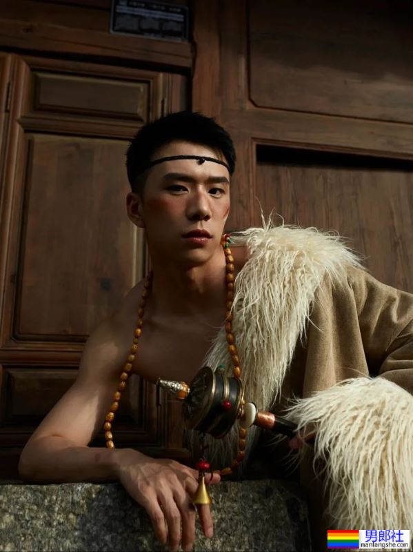 一个藏族男孩 - 51虹马