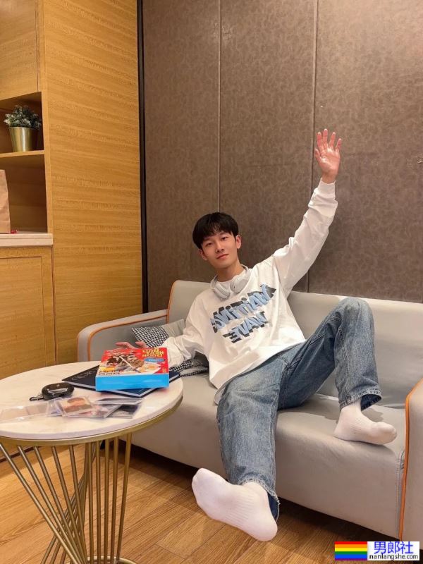 重庆的帅哥哥 - 51虹马