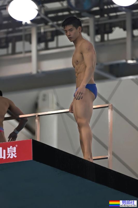 双胞胎跳水小哥姚泽霖最新照，又帅又有实力！ - 51虹马