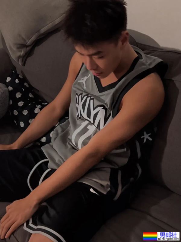 是你喜欢的黑皮男友吗 - 51虹马