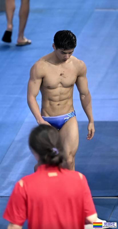 双胞胎跳水小哥姚泽霖最新照，又帅又有实力！ - 51虹马