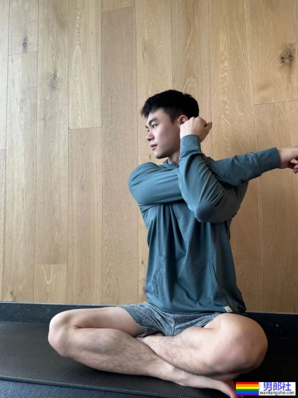 泡汤的长腿欧巴 - 51虹马