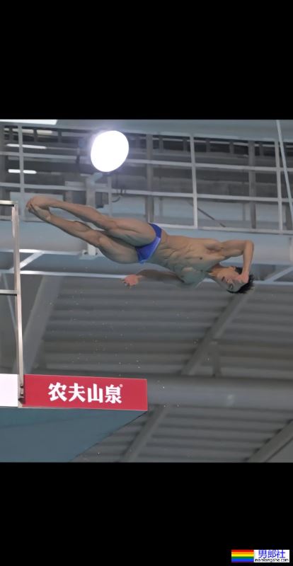 双胞胎跳水小哥姚泽霖最新照，又帅又有实力！ - 51虹马