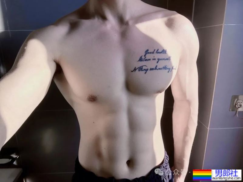 185的河南白皮肌肉教练，又帅又猛！ - 51虹马