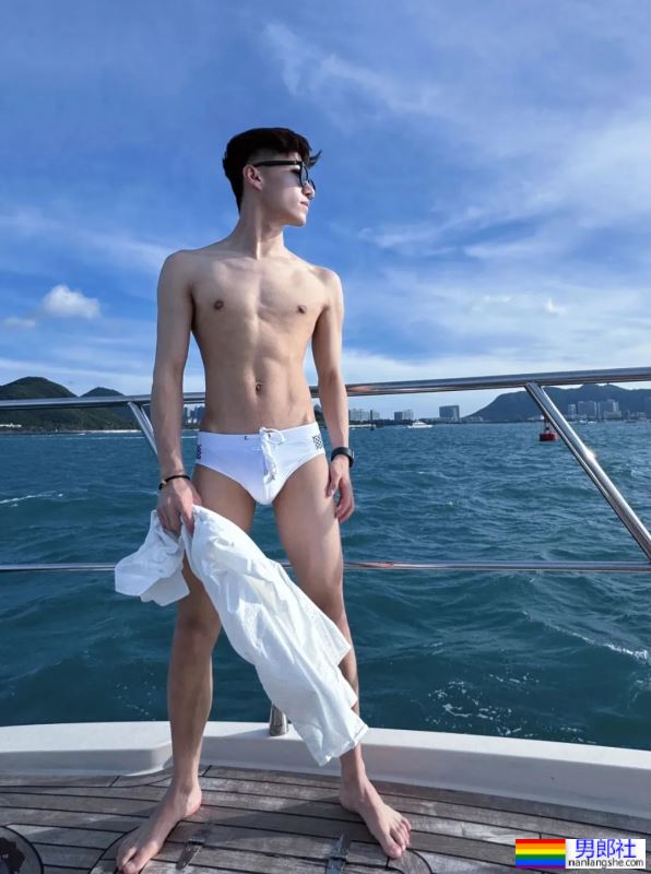 长腿小哥哥 - 51虹马