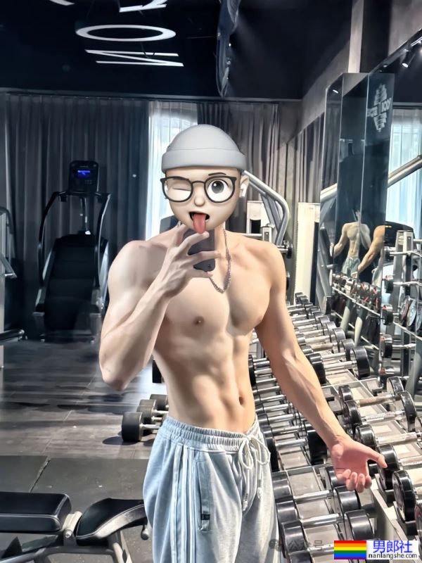 白到发光的188宽肩窄腰腹肌男神 - 51虹马