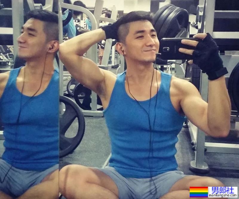 击败99%东亚男人的证件照天菜，如今变成这样了？！ - 51虹马