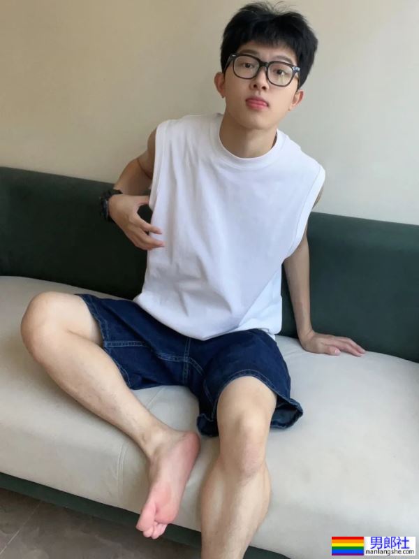 放开那个弟弟 - 51虹马