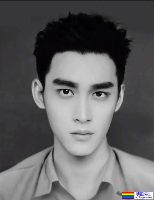 上世纪40年代为国捐躯的，那些长相惊为天人的国民英雄 - 51虹马