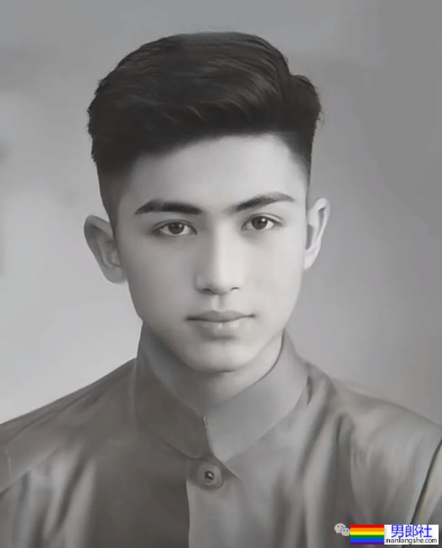 上世纪40年代为国捐躯的，那些长相惊为天人的国民英雄 - 51虹马