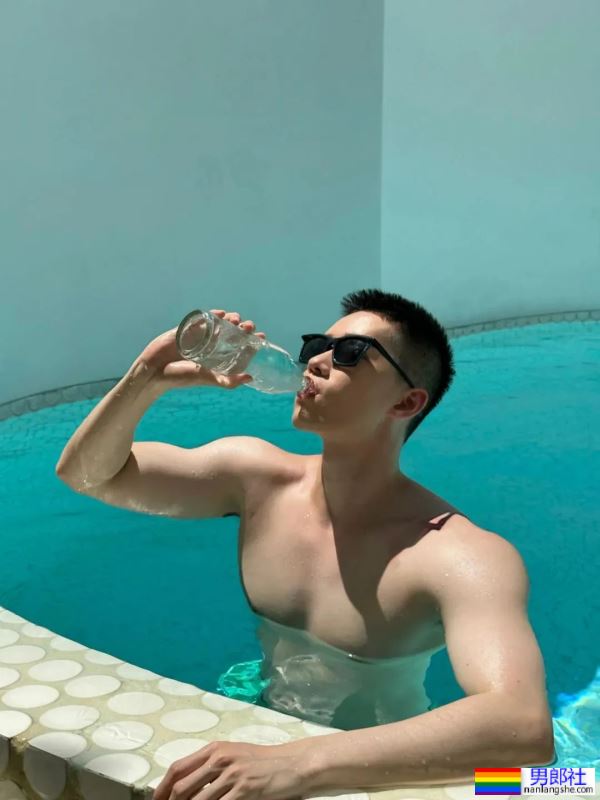 第二张差点流出来 - 51虹马