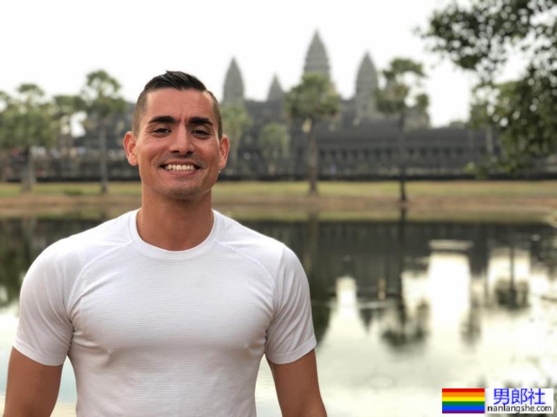 美冒险实境秀同志情侣档修成正果：「尝试包容对方改不了的坏习惯。」 - 51虹马