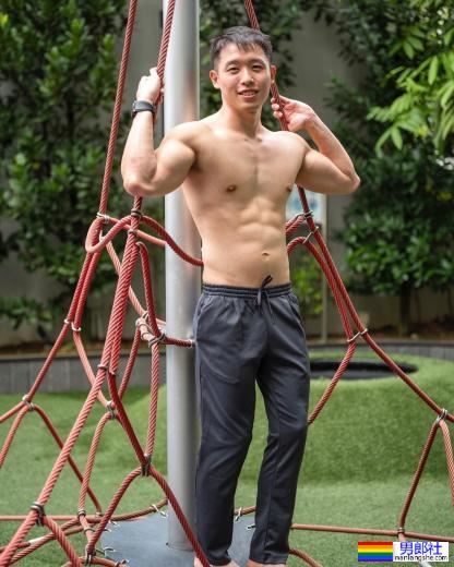 鲜肉｜淡淡的帅最耐看！简单自然的盐颜男：Clarence - 51虹马