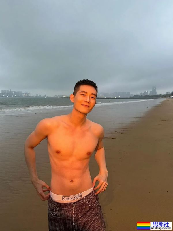 第二张差点流出来 - 51虹马