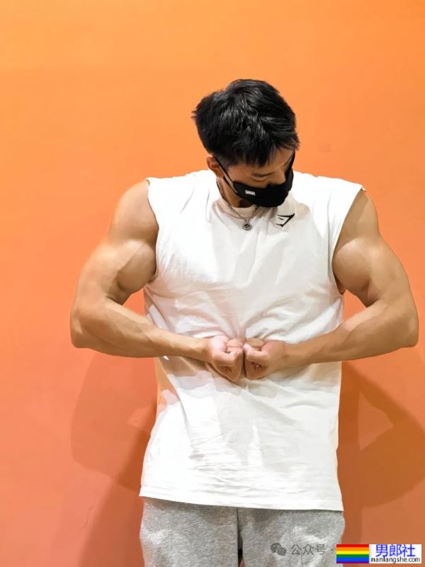 45码大脚黑皮体育生——我愿称之为天菜Top1！！！ - 51虹马