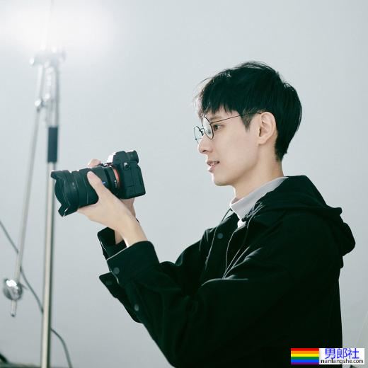 用性爱摄影创造新的性经验 情慾艺术家:宁文 - 51虹马 用性爱摄影创造新的性经验 情慾艺术家:宁文 - 51虹马