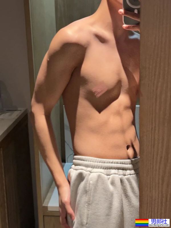 小奶狗，男大学生 - 51虹马