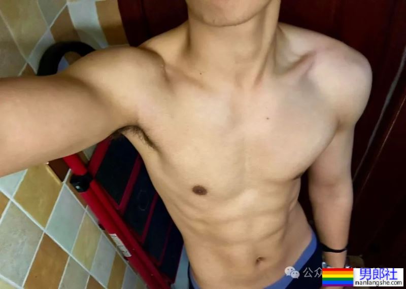 188cm苏州大学的体育生小哥哥 - 51虹马