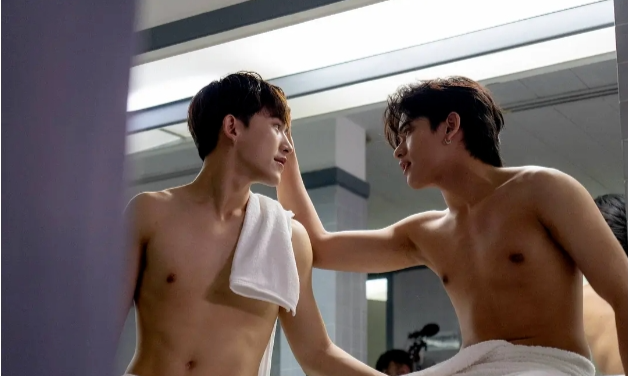 《深夜俱乐部》美男的深夜快乐 - 51虹马 《深夜俱乐部》美男的深夜快乐 - 51虹马