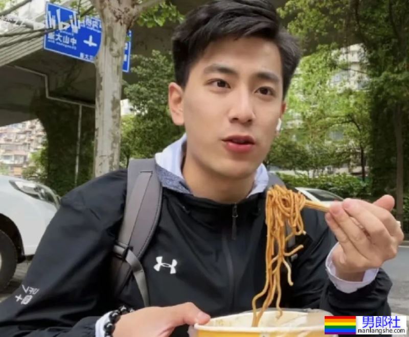 盘点:2024年第一季度被采访的博主帅哥 - 51虹马 盘点:2024年第一季度被采访的博主帅哥 - 51虹马